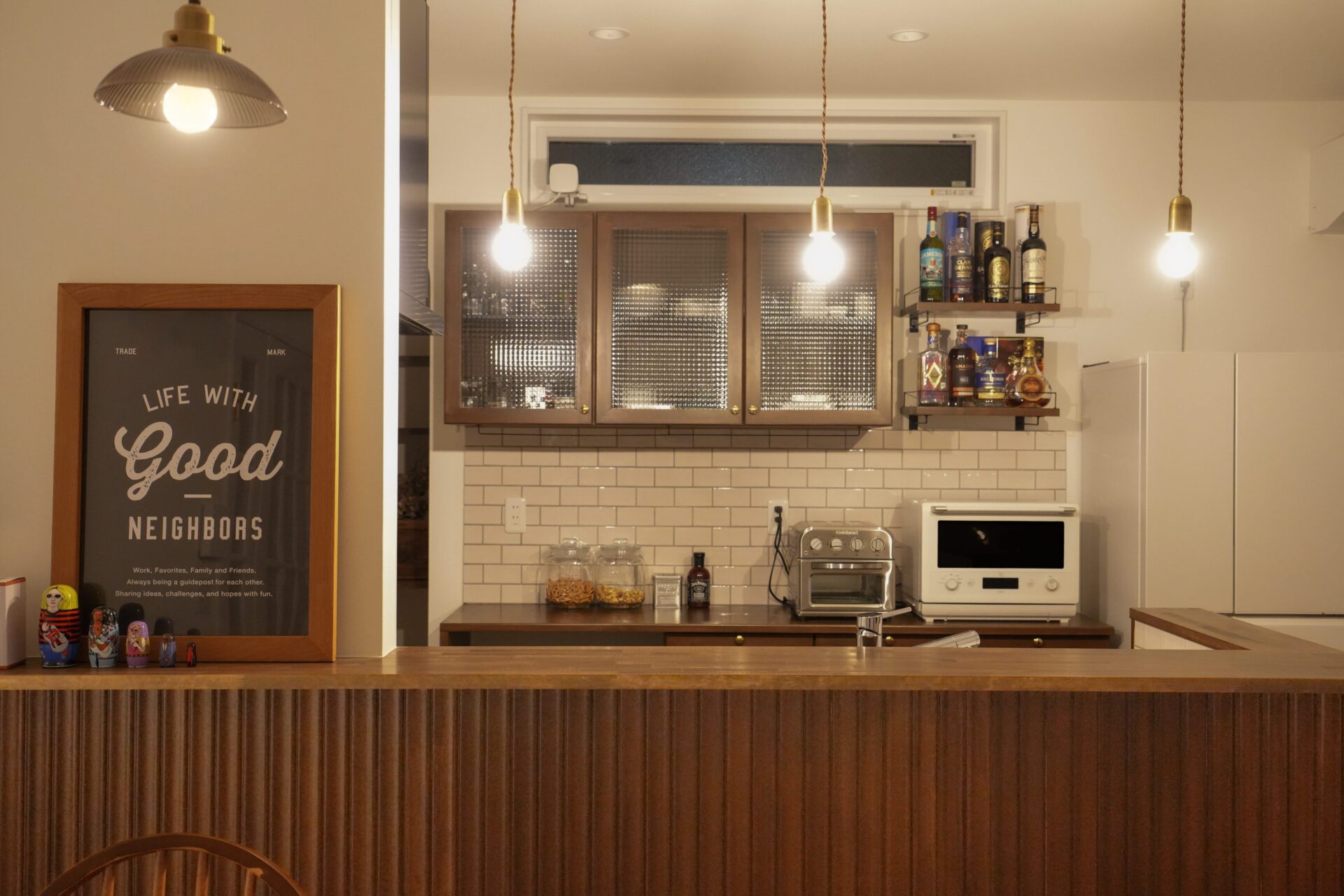 アメリカンスタイルの開放的なオープンキッチン